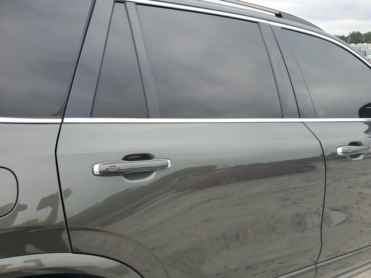 2018 VOLVO XC90
