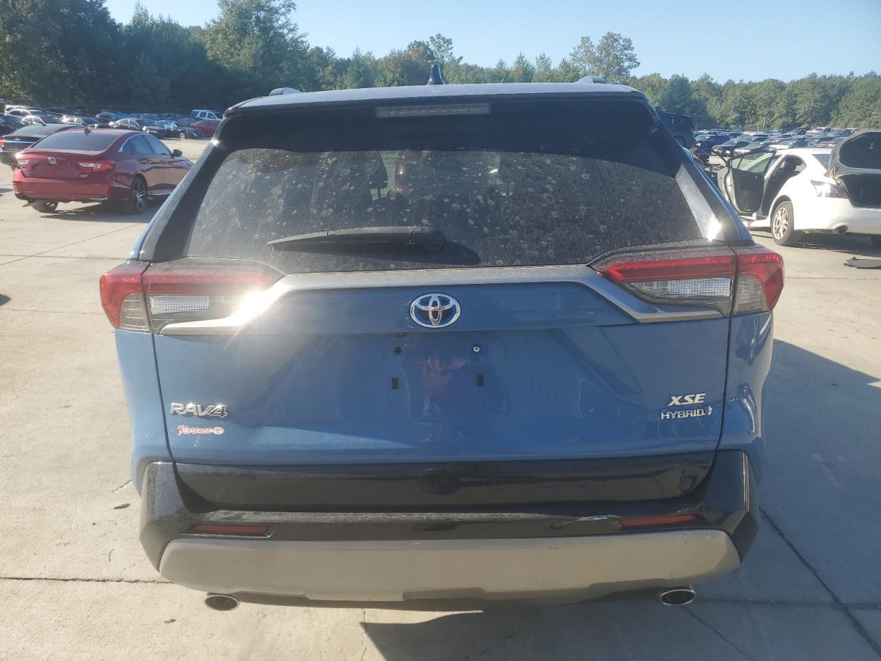2022 TOYOTA RAV4