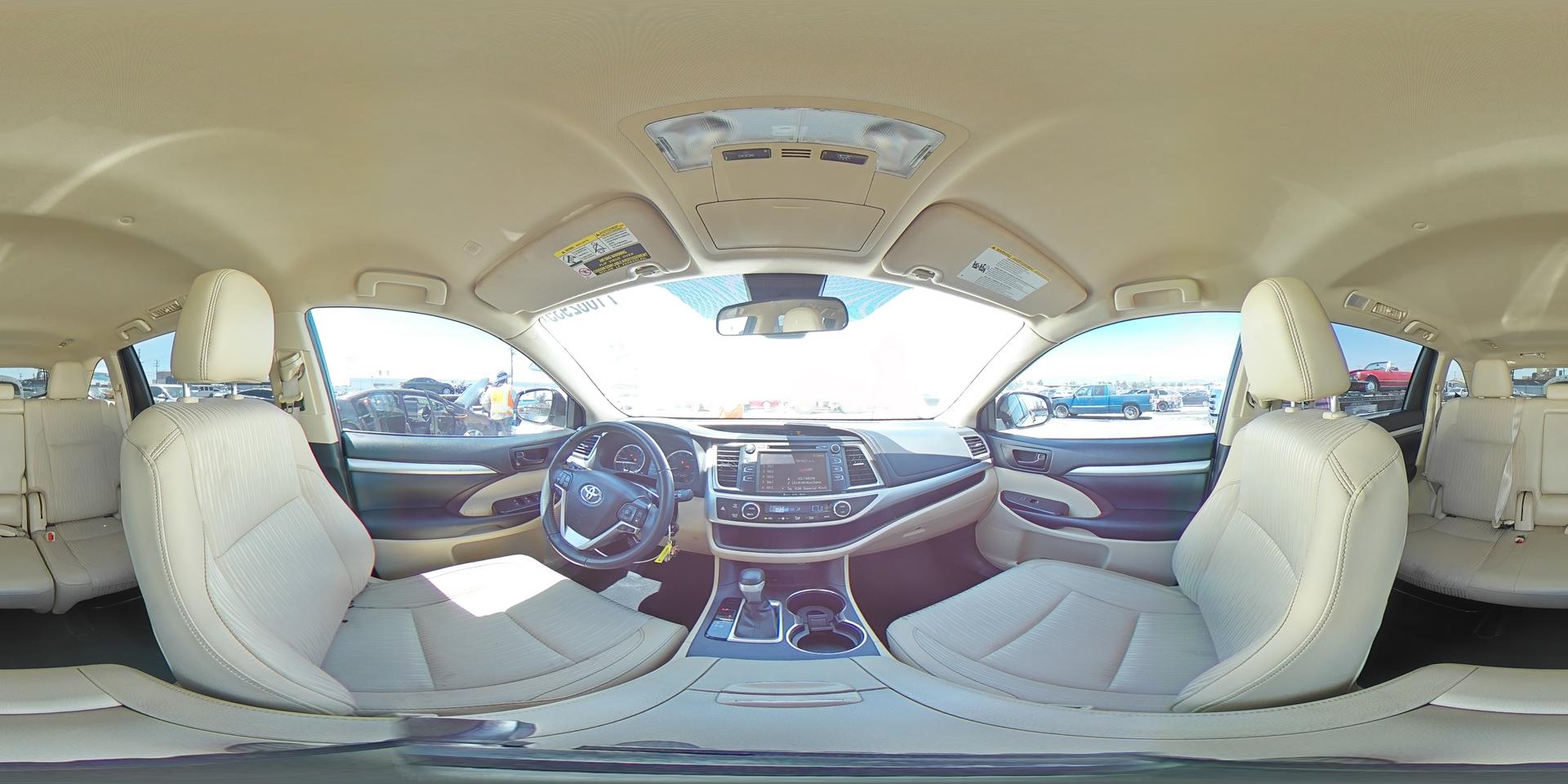 2019 TOYOTA HIGHLANDER