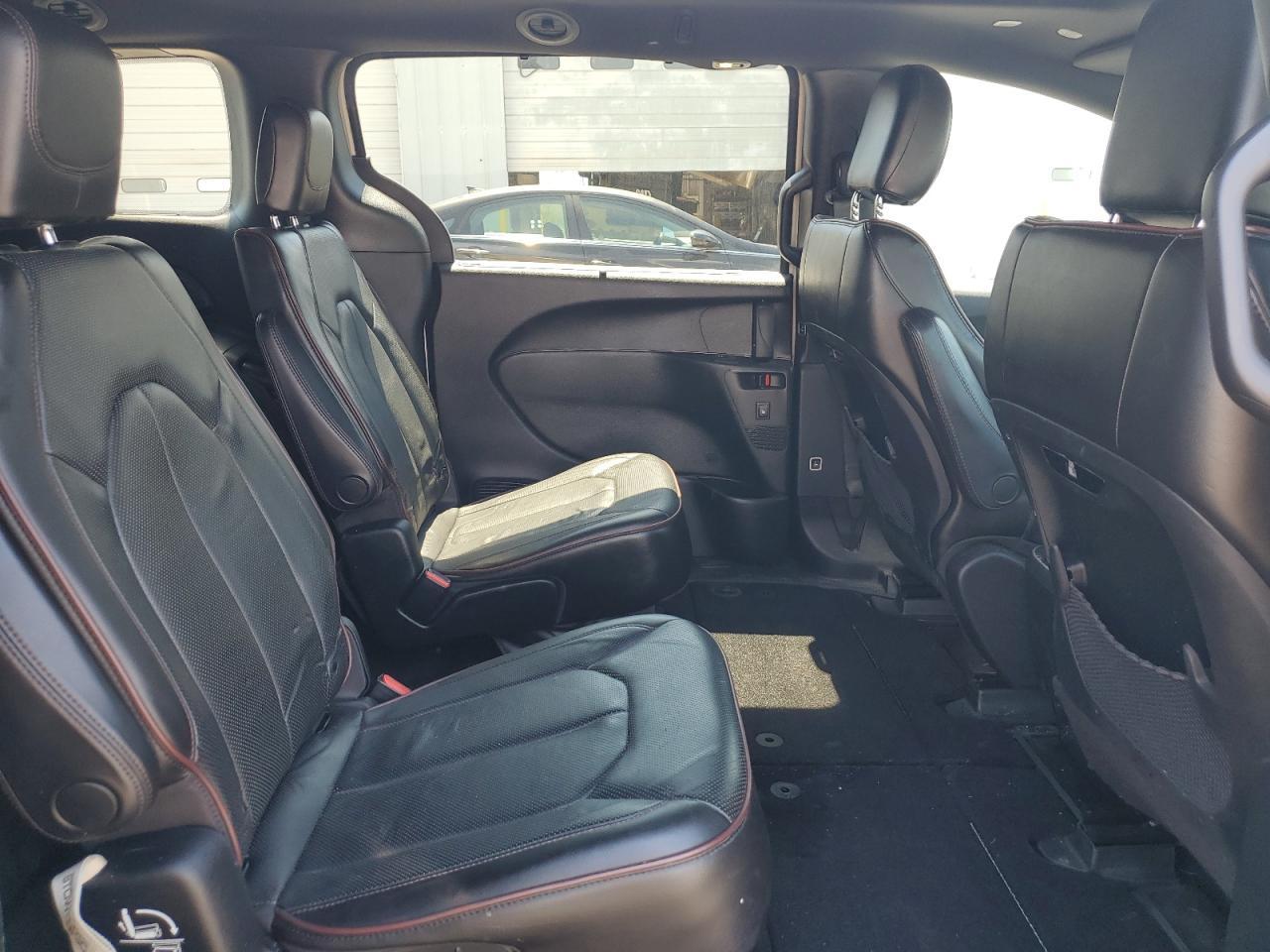 2020 CHRYSLER Pacifica
