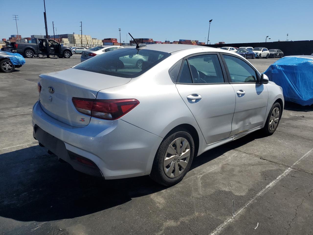 2018 KIA RIO