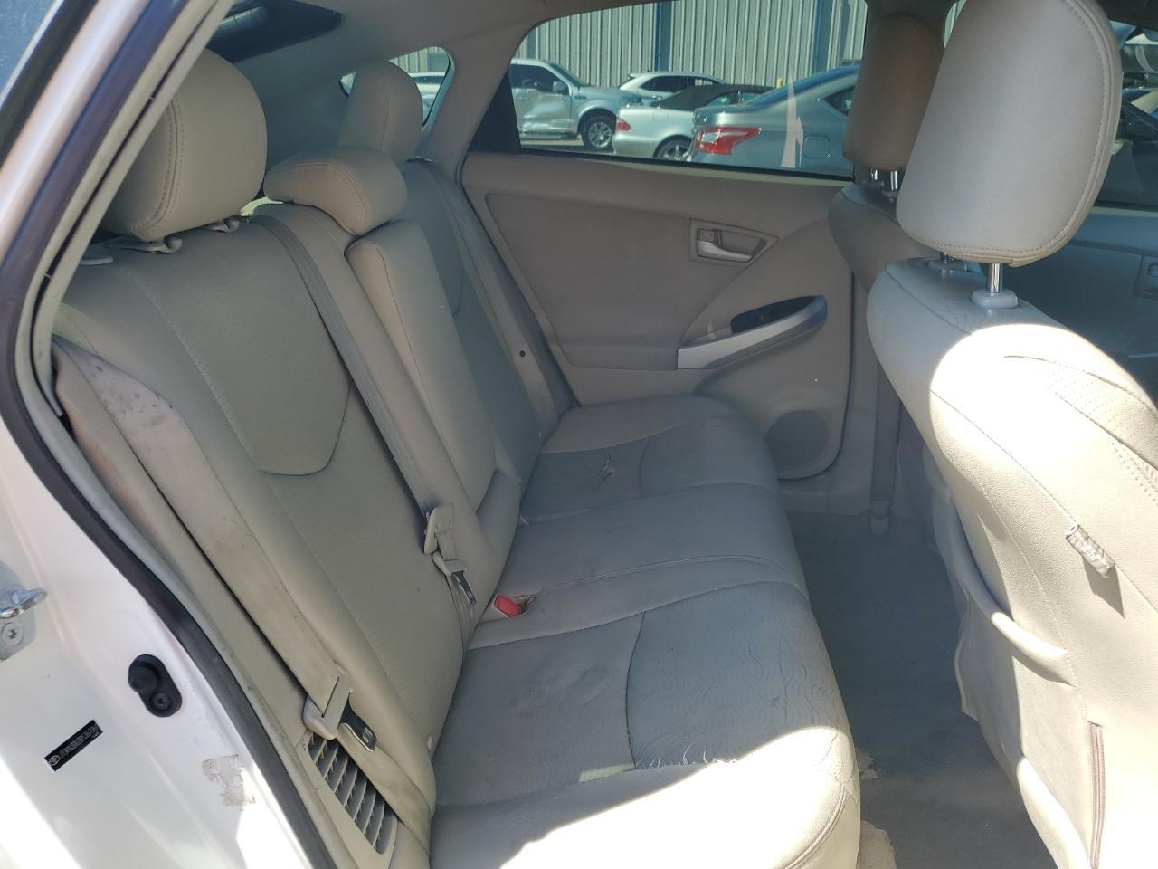 2011 TOYOTA PRIUS