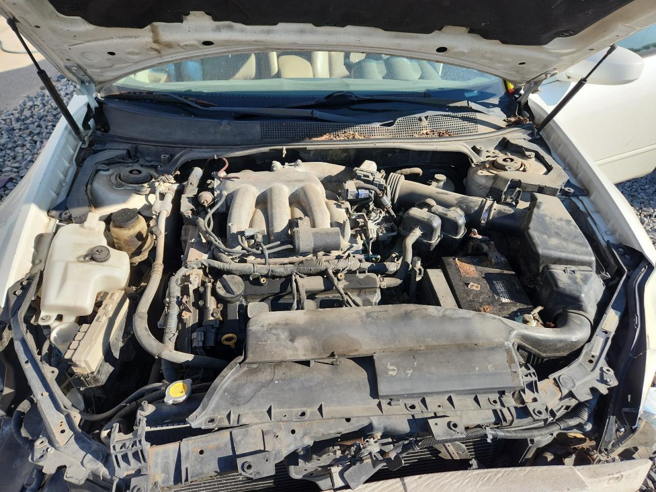 2004 NISSAN Maxima
