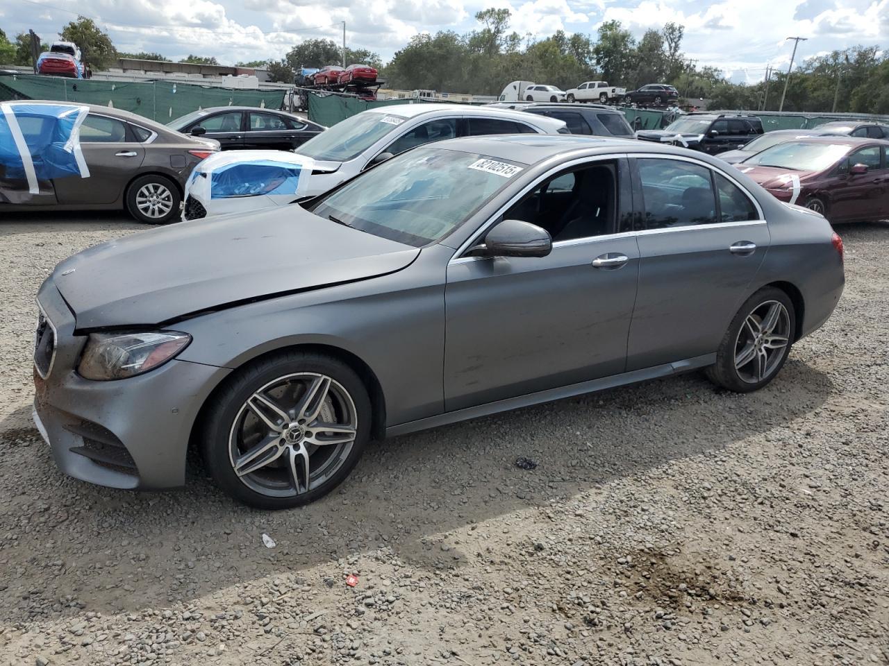2017 MERCEDES-BENZ E-Class