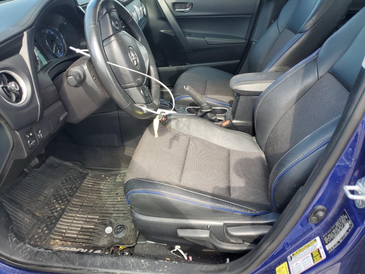 2017 TOYOTA COROLLA