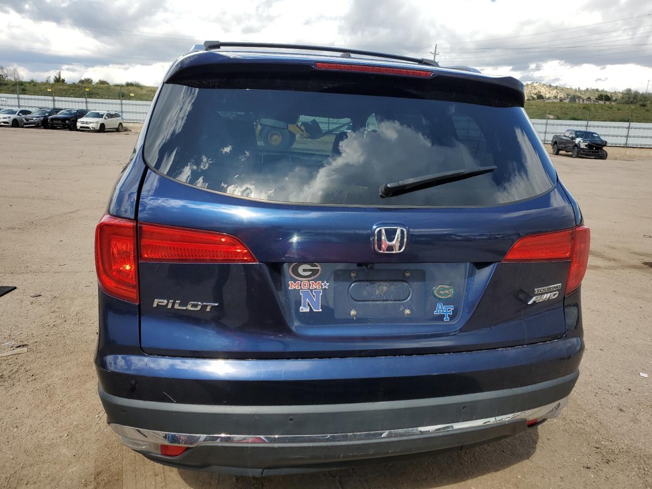 2016 HONDA PILOT