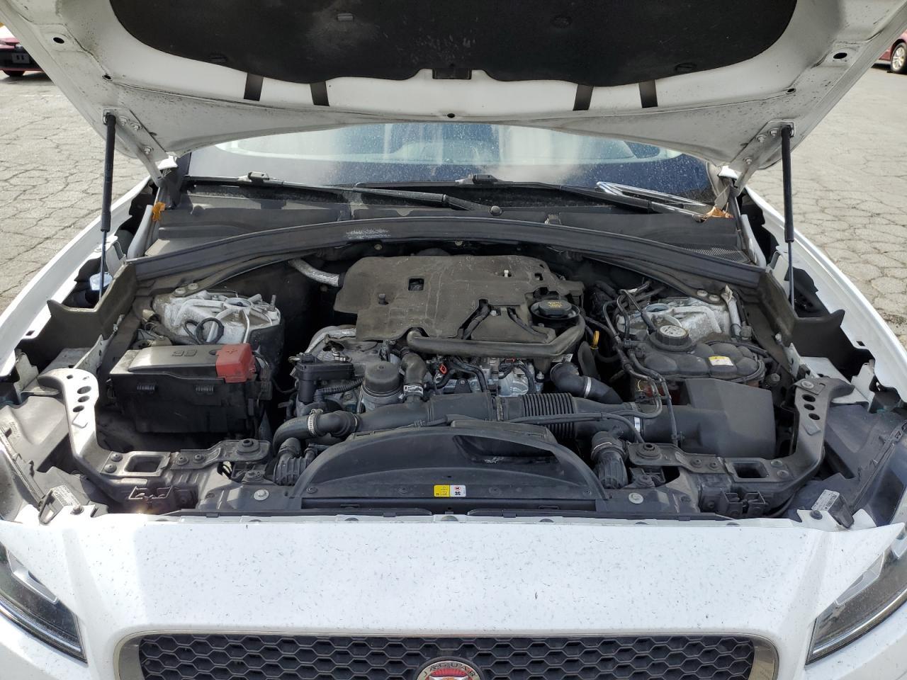 2020 JAGUAR F-Pace