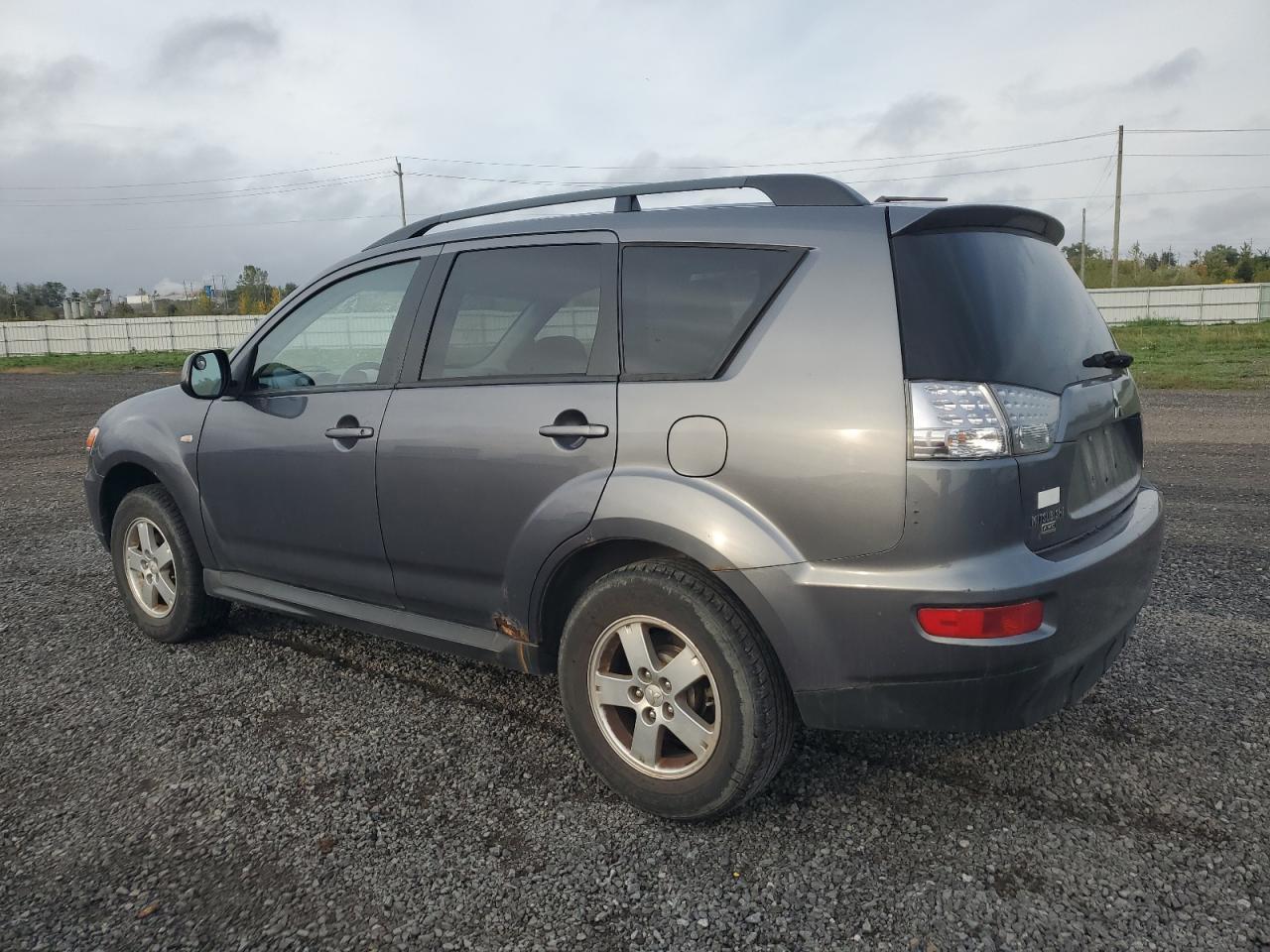 2012 MITSUBISHI outlander