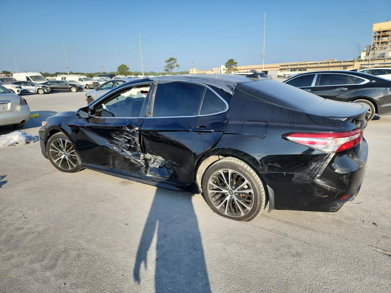 2020 TOYOTA CAMRY