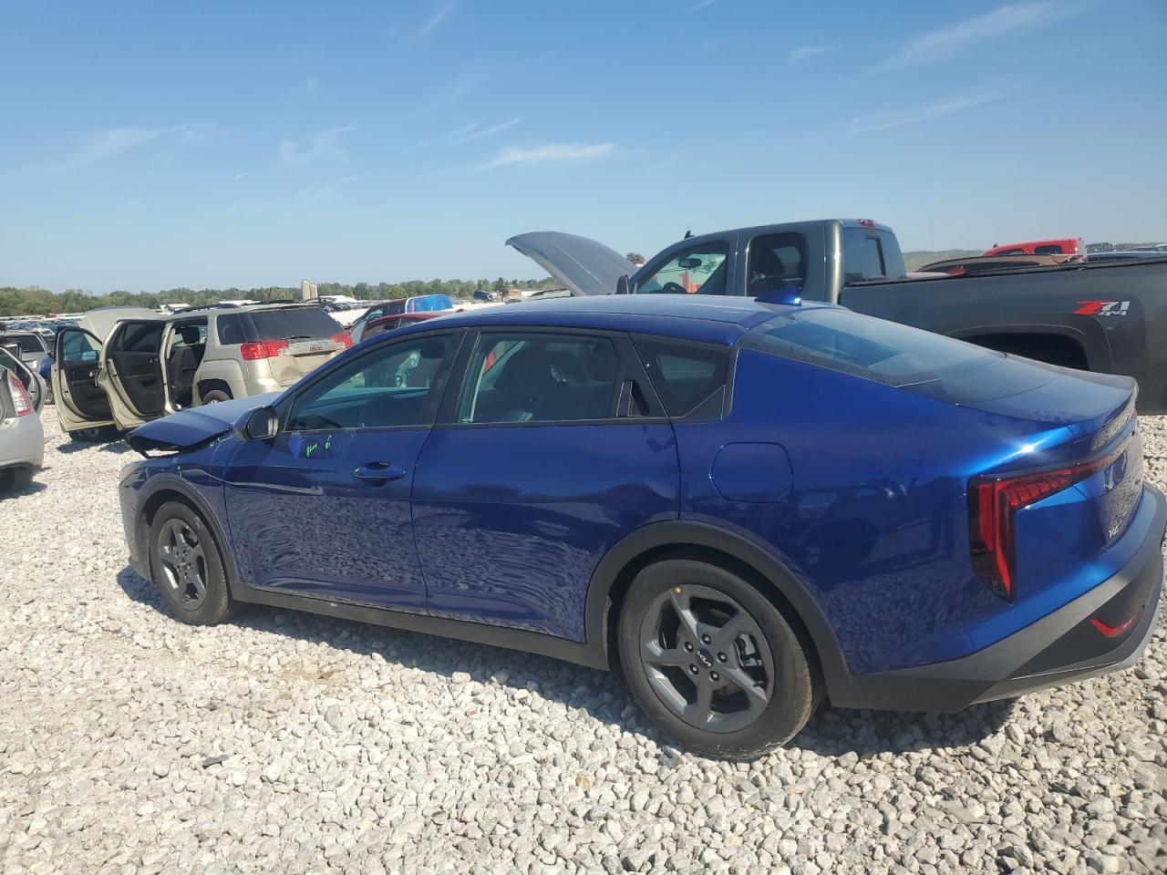 2025 KIA K4