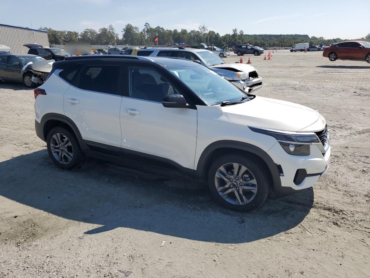 2023 KIA SELTOS