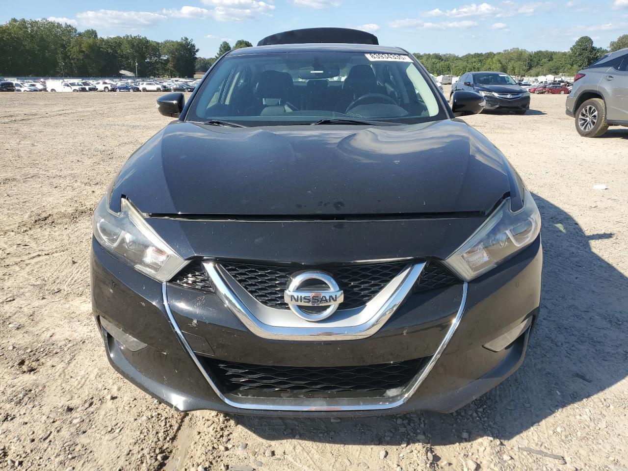 2017 NISSAN Maxima