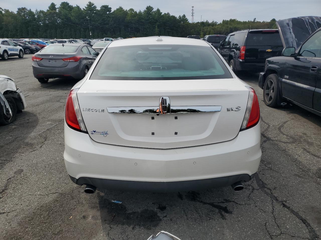 2011 LINCOLN MKS