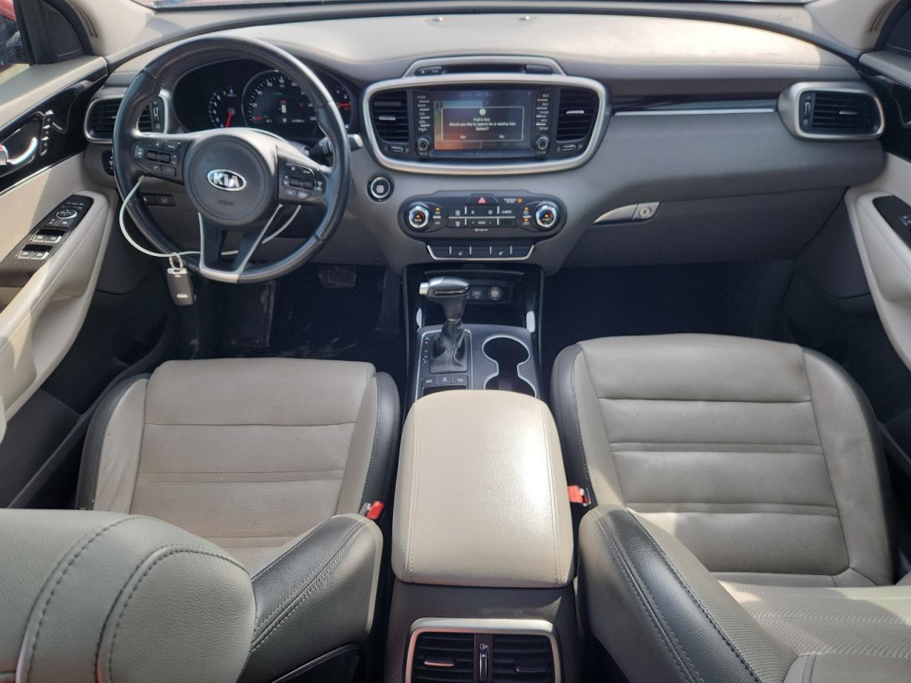 2017 KIA SORENTO