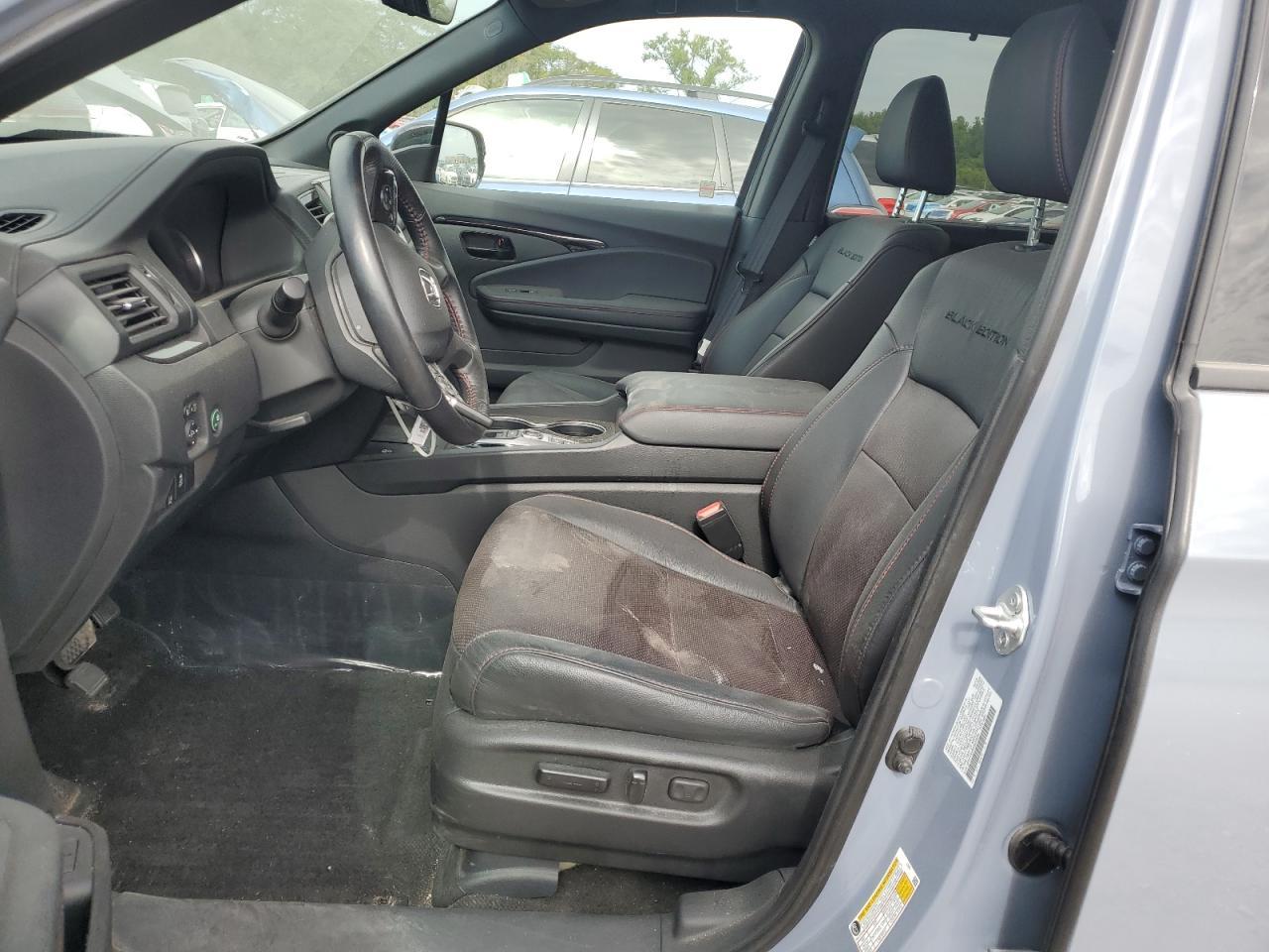 2024 HONDA Passport