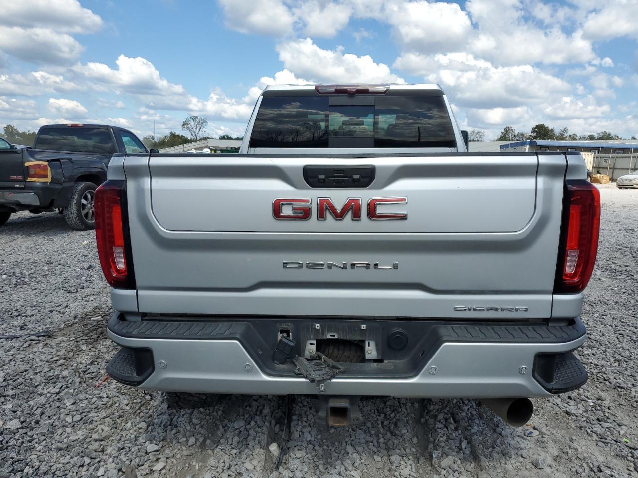 2022 GMC Sierra