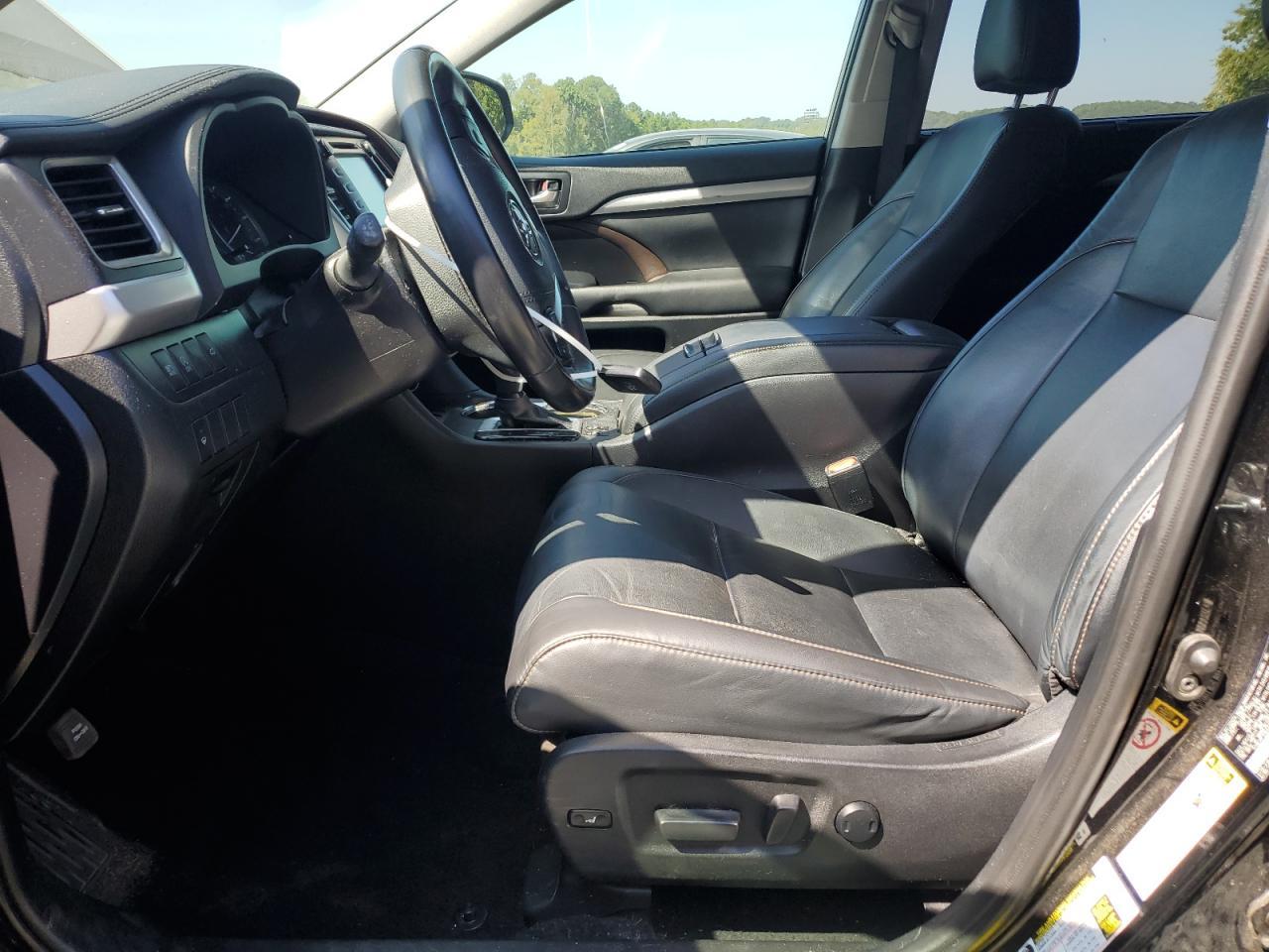 2019 TOYOTA HIGHLANDER