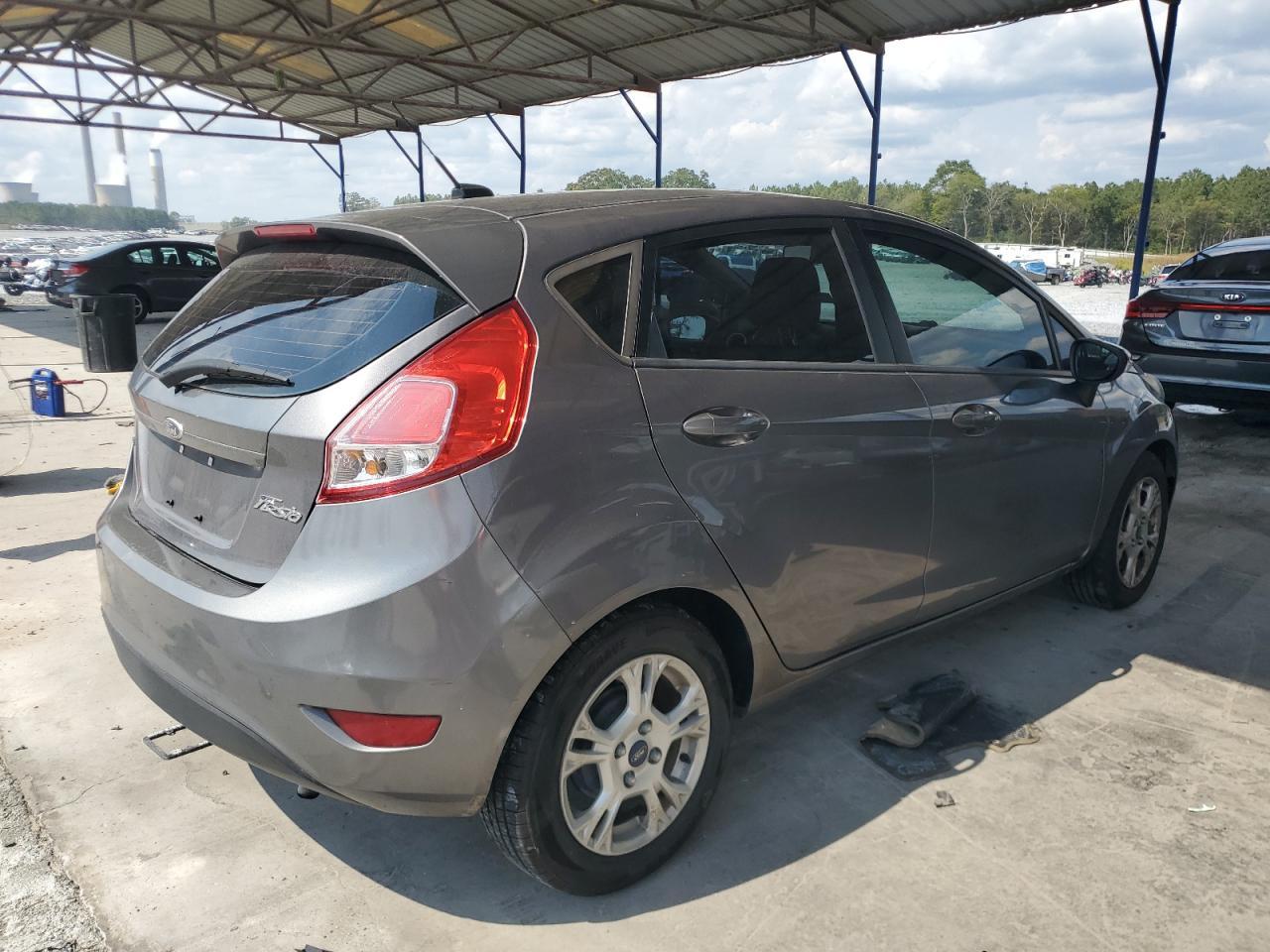 2014 FORD Fiesta