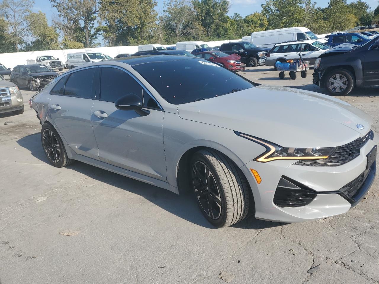 2021 KIA K5