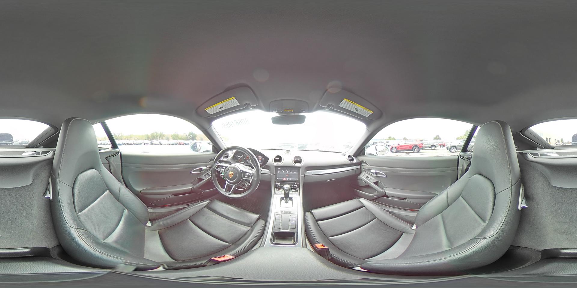 2019 PORSCHE Cayman