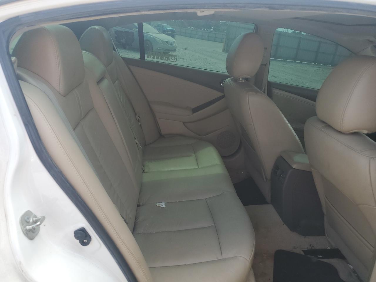 2012 NISSAN ALTIMA