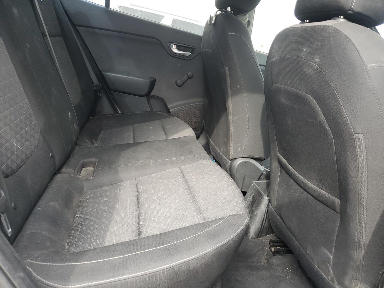 2018 KIA RIO