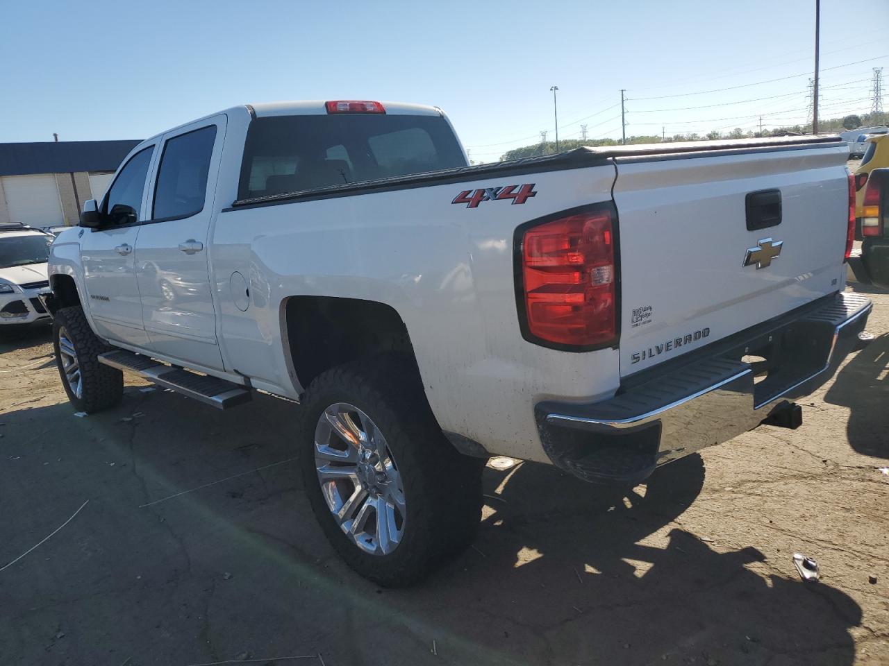 2018 CHEVROLET Silverado