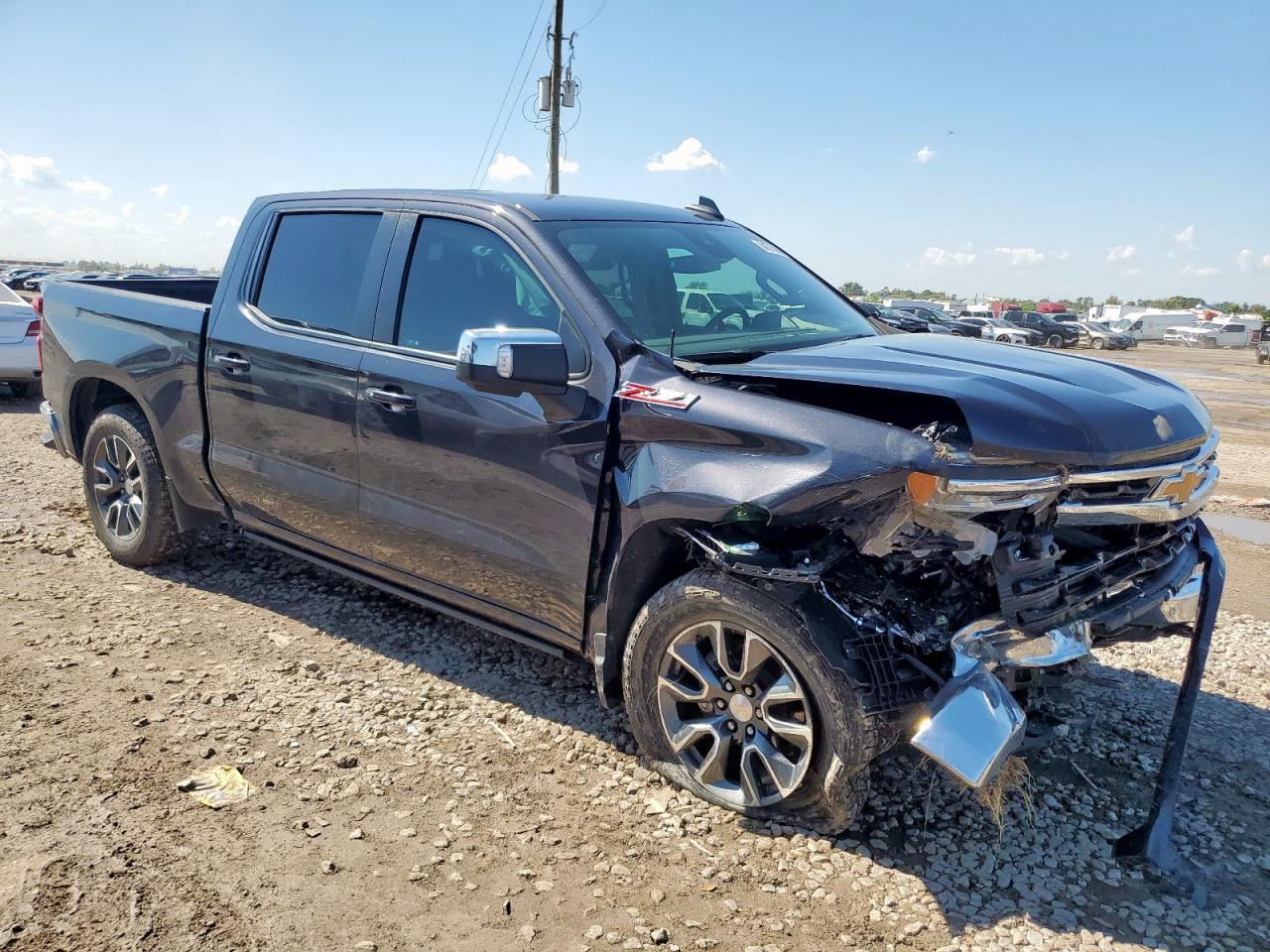 2024 CHEVROLET Silverado