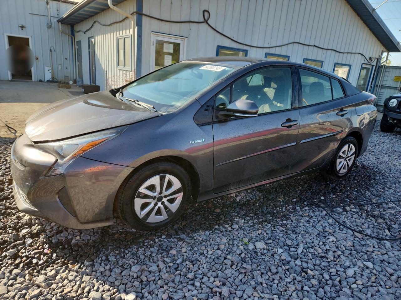 2016 TOYOTA PRIUS