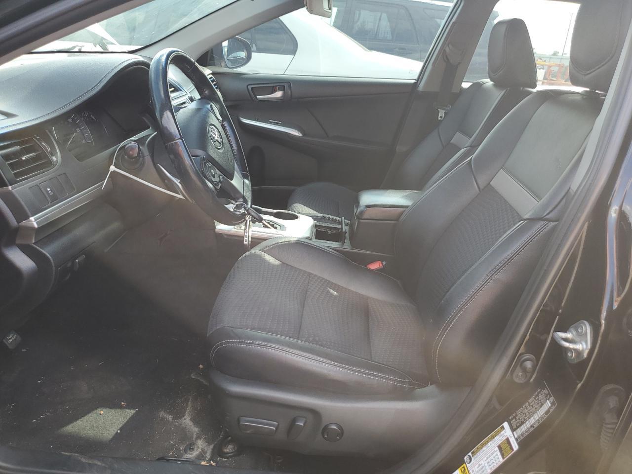 2014 TOYOTA CAMRY