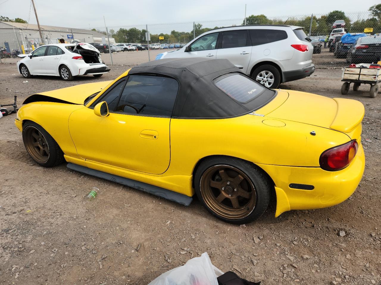 2000 MAZDA MX-5 Miata