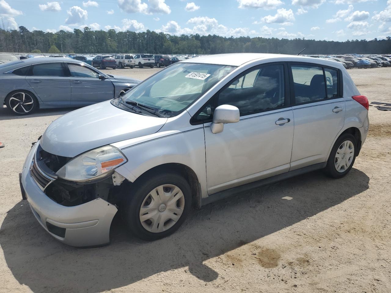 2011 NISSAN VERSA