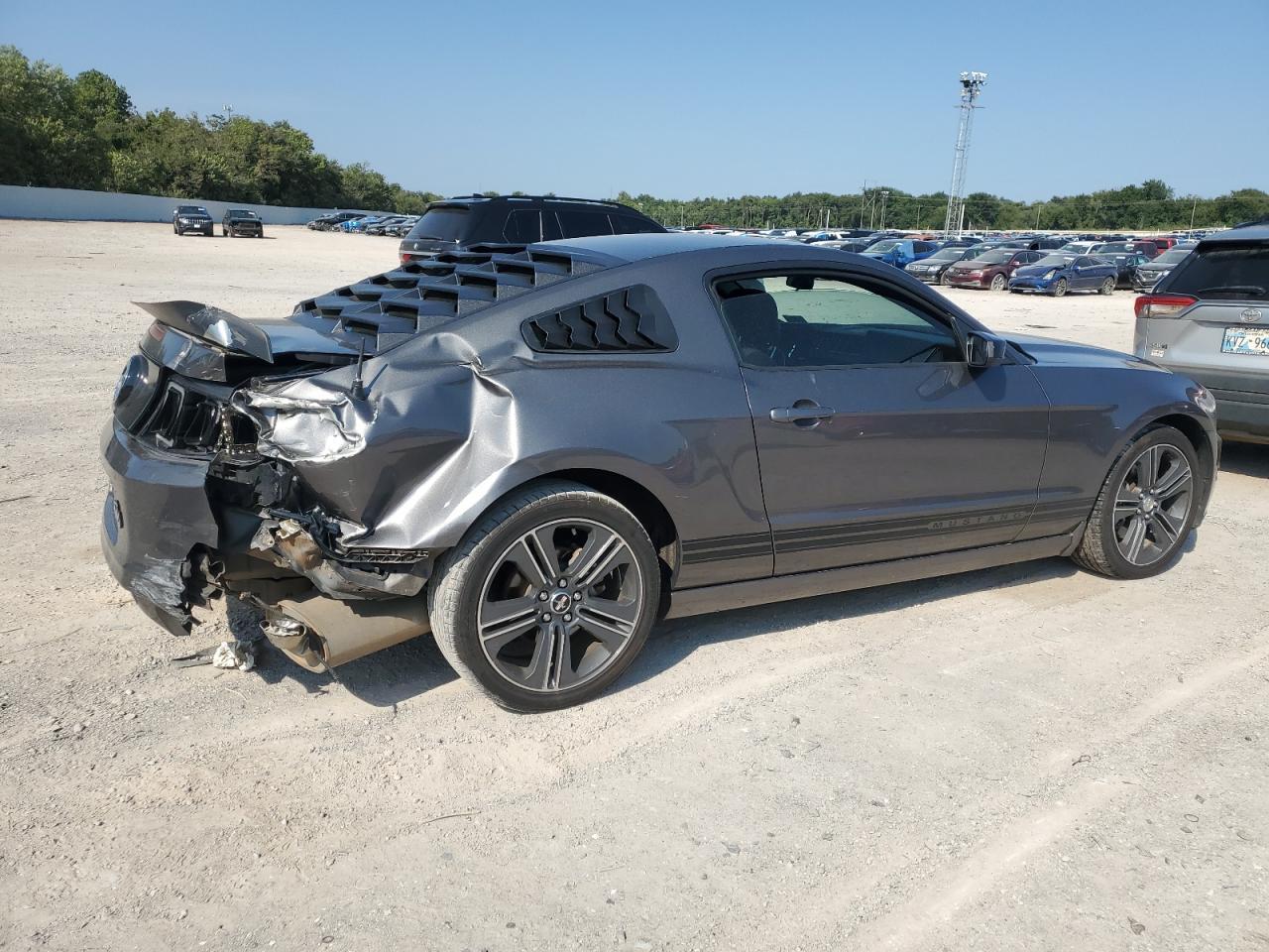 2013 FORD MUSTANG