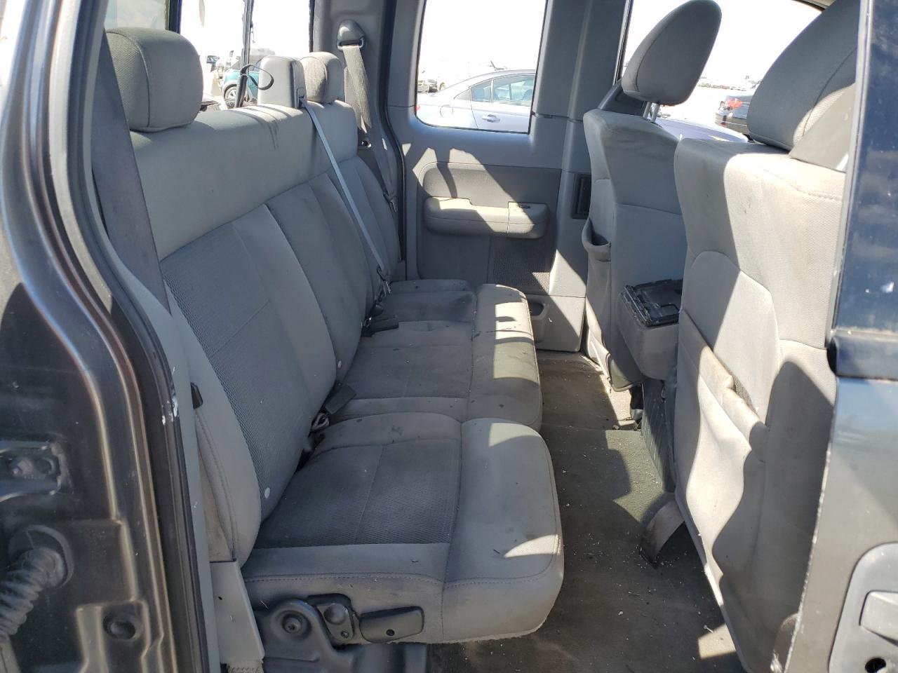 2004 FORD F-150