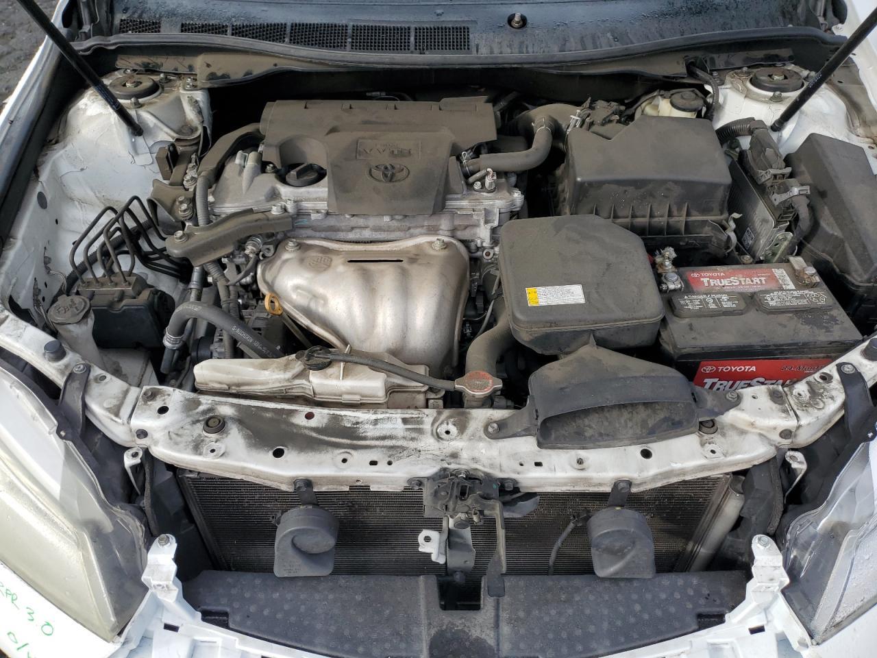 2016 TOYOTA CAMRY