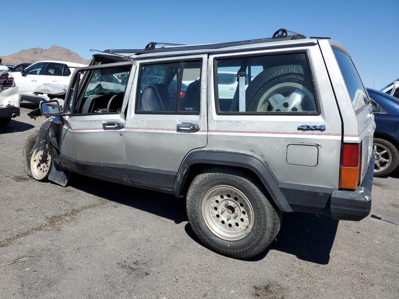 1992 JEEP CHEROKEE