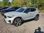 2024 VOLVO XC40