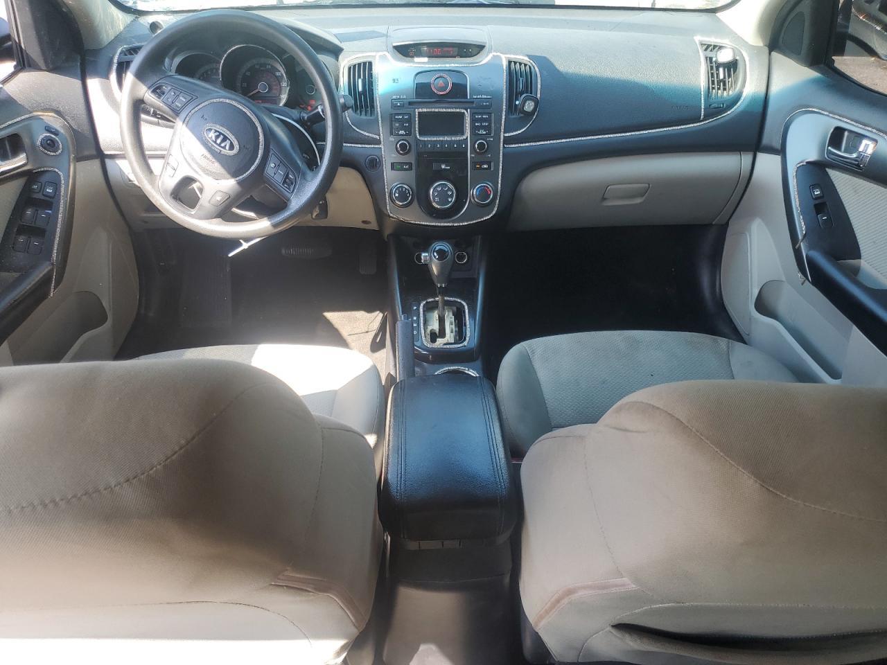 2013 KIA FORTE