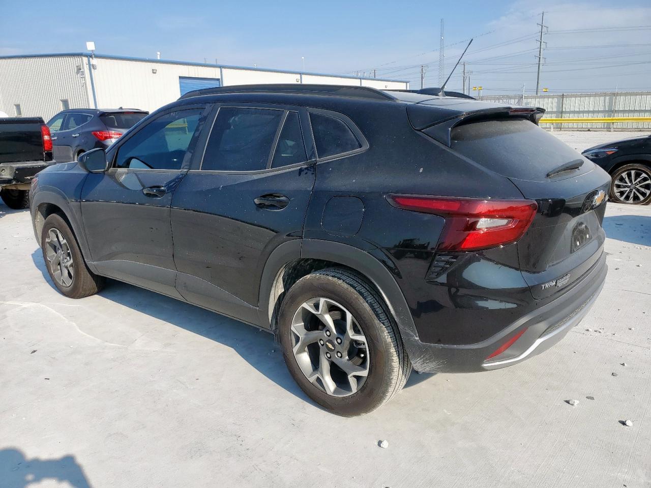 2025 CHEVROLET TRAX