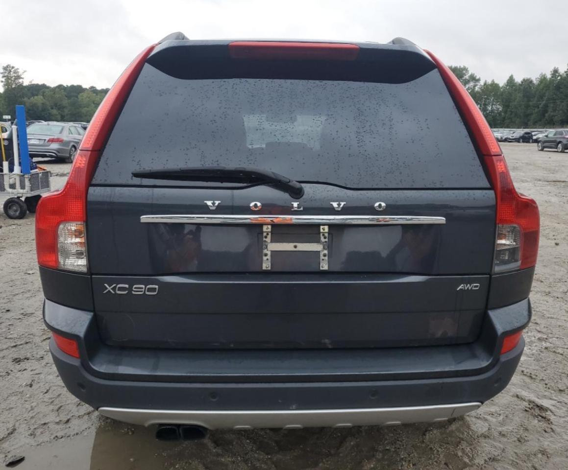 2011 VOLVO XC90