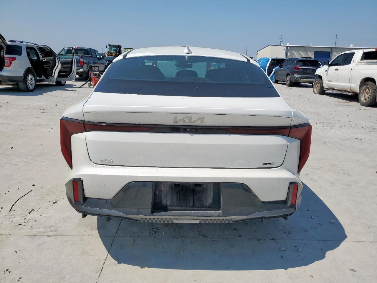 2025 KIA K4
