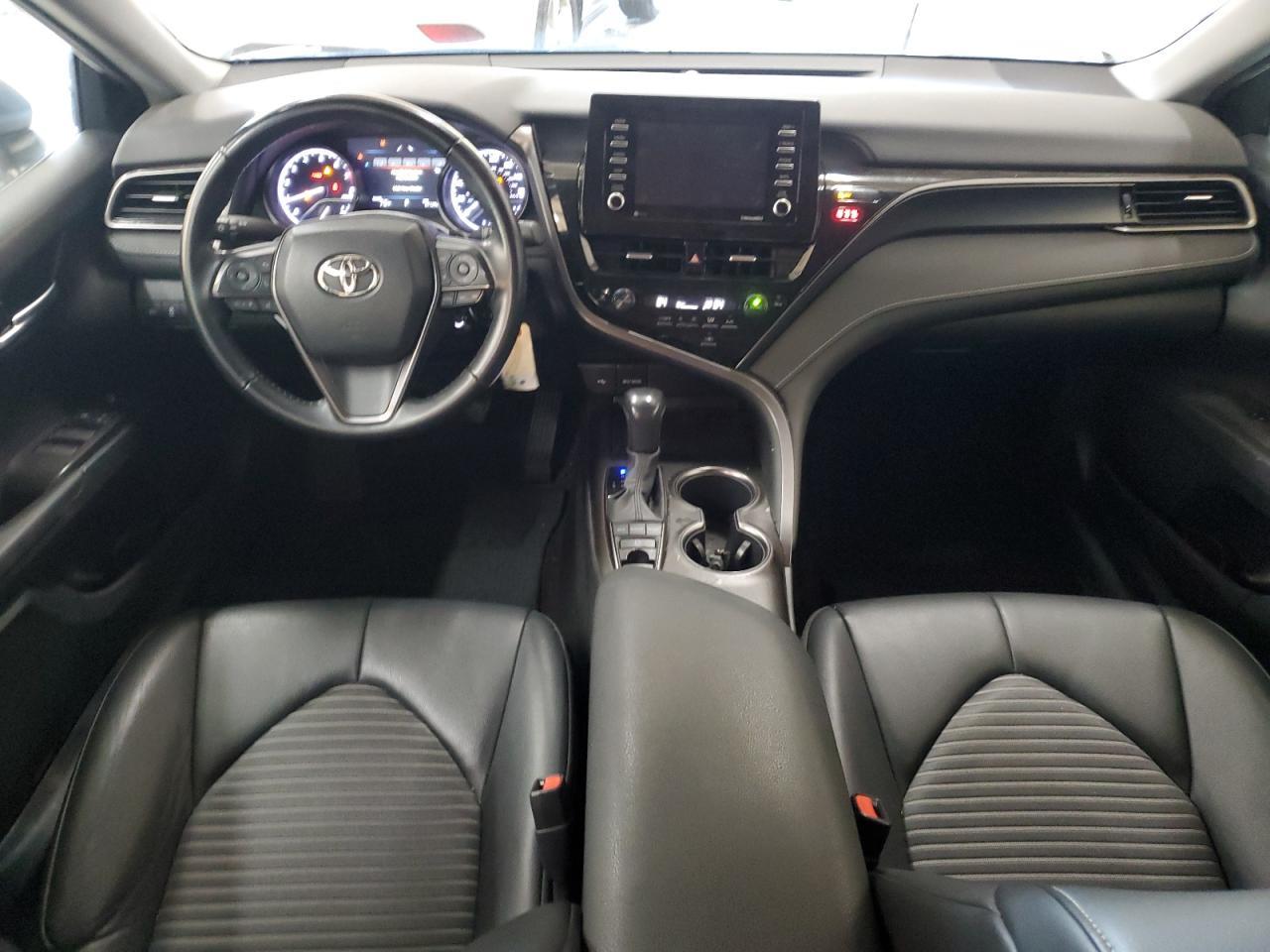 2022 TOYOTA CAMRY