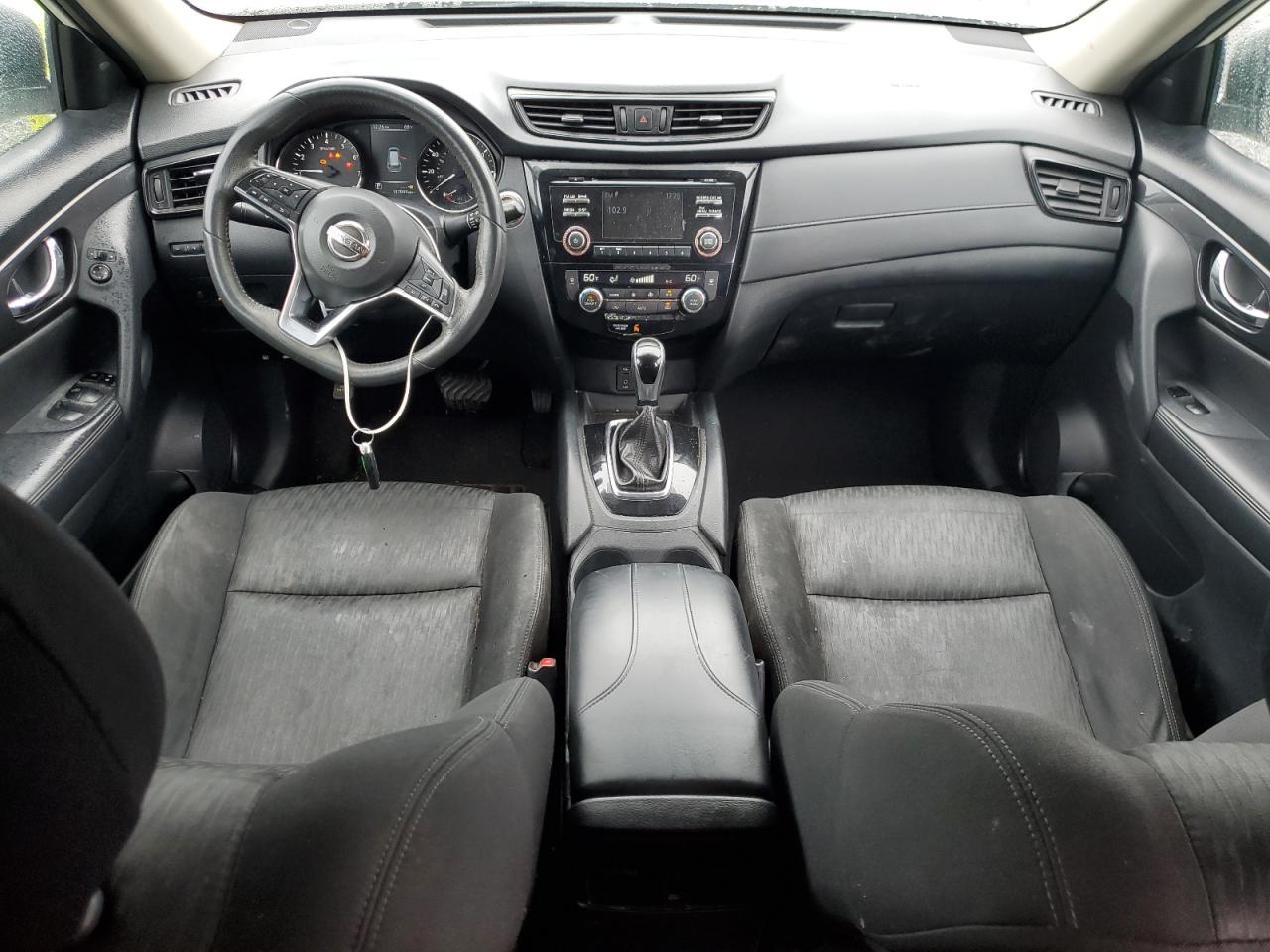 2017 NISSAN Rogue Sport