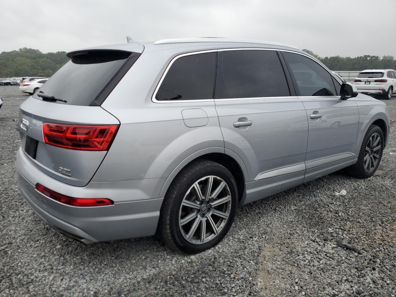 2017 AUDI Q7