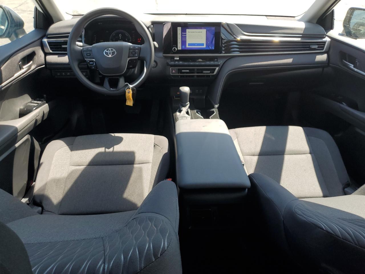2025 TOYOTA CAMRY