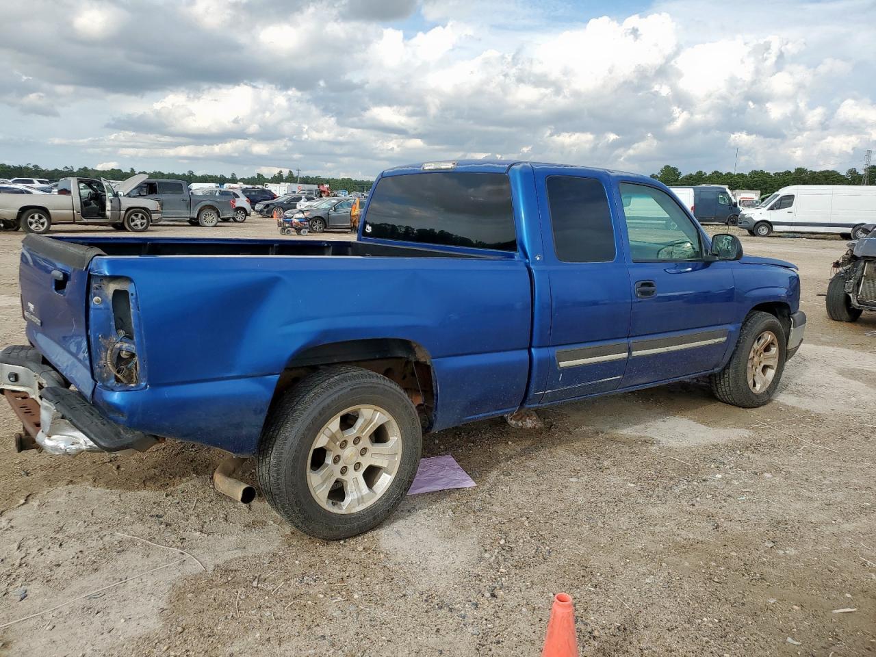 2003 CHEVROLET Silverado