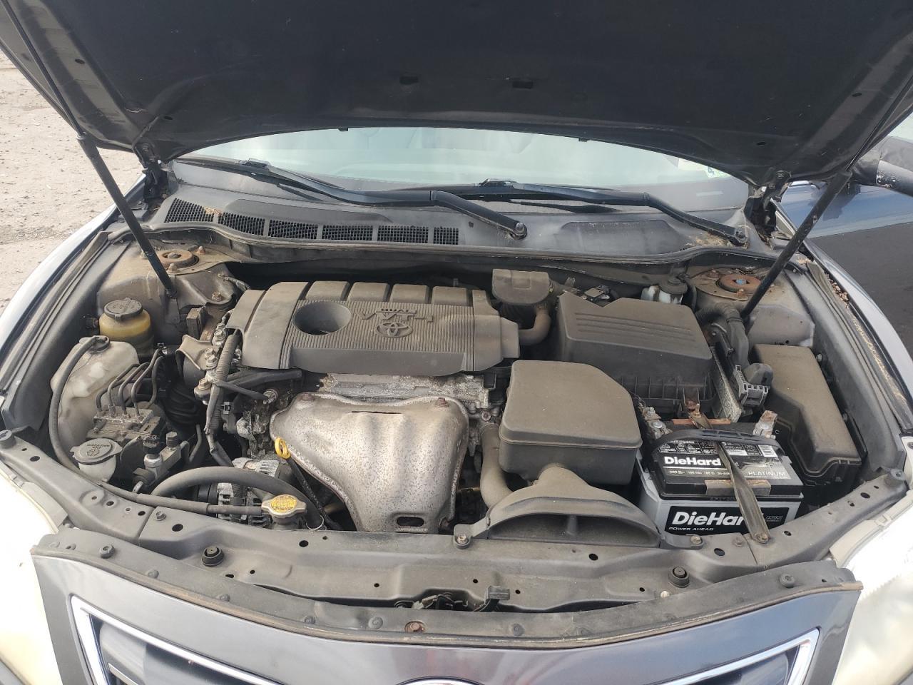 2011 TOYOTA CAMRY