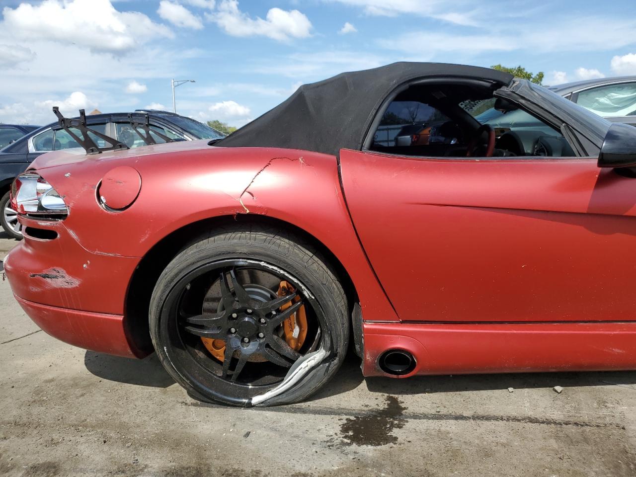 2005 DODGE Viper