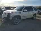 2010 CADILLAC ESCALADE