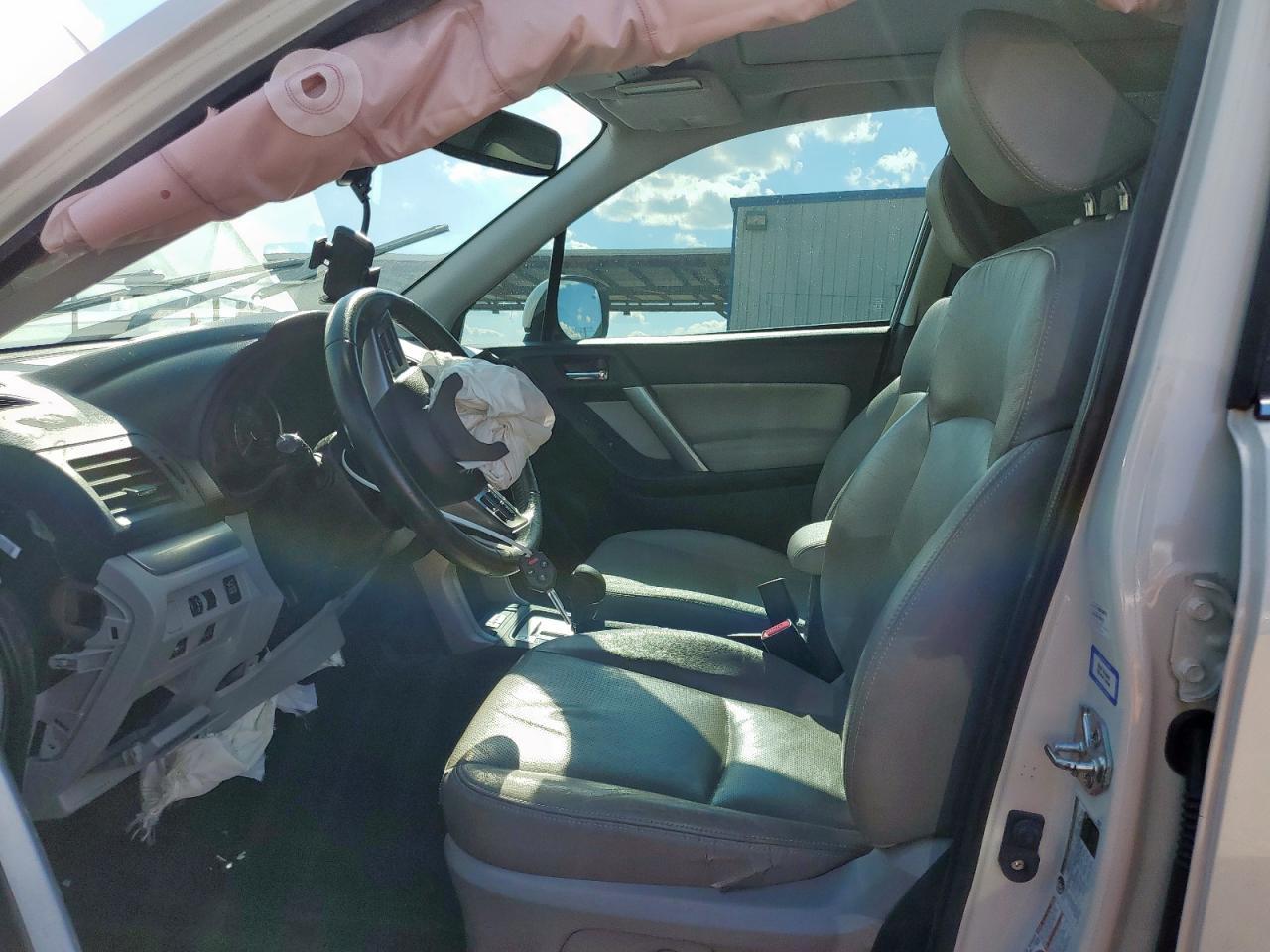 2015 SUBARU FORESTER